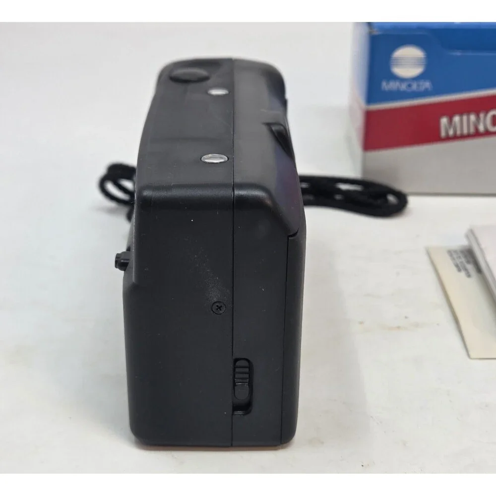 Minolta AF101R 35mm Point & Shoot Film Camera NIB Box Manual Strap Ultra Wide